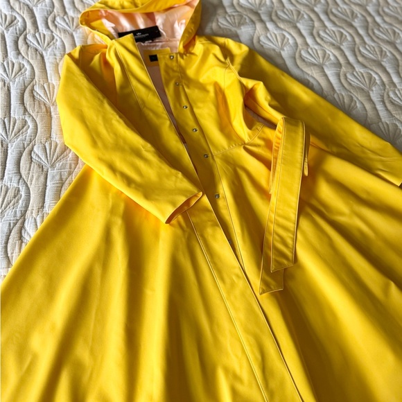 RainSisters | Fitted and Flared Coat with Full Circle Skirt in Bright Yellow - Picture 1 of 10